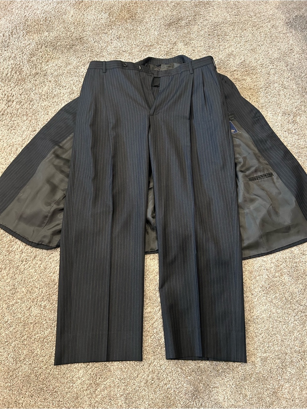 Men's Black Pinstripe Brooks Brother’s Suit 42/36 - Picture 4 of 10